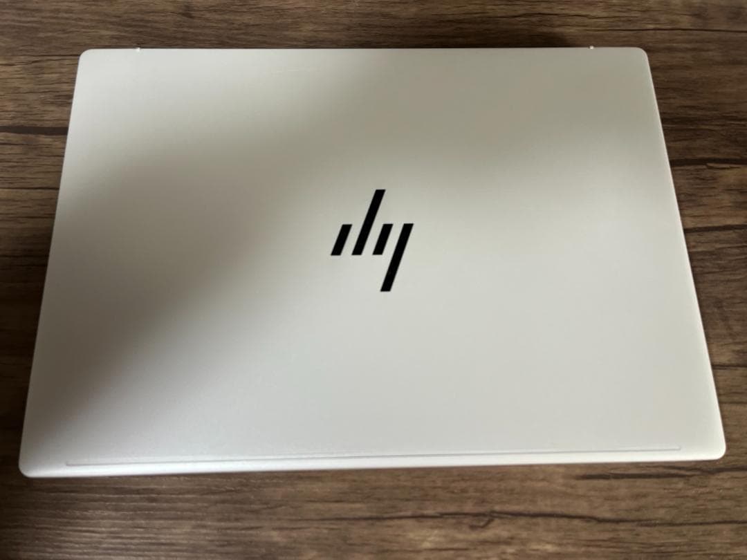 【ほぼ新品】HP OmniBook 7 Aero 13-bg 1000AU