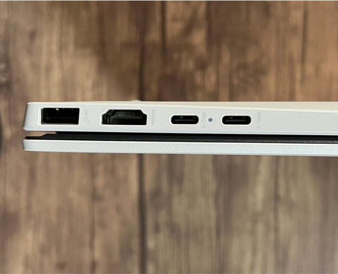 【ほぼ新品】HP OmniBook 7 Aero 13-bg 1000AU