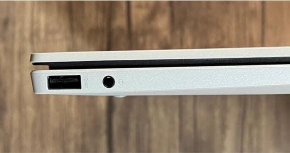 【ほぼ新品】HP OmniBook 7 Aero 13-bg 1000AU