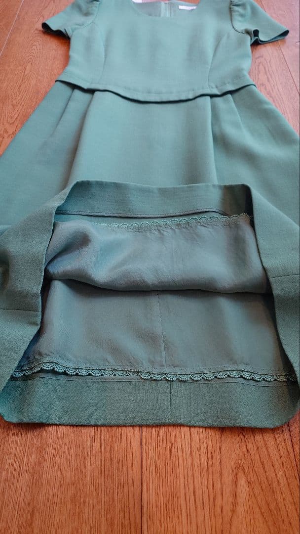 2020年　フォクシー　ワンピース　エッセンス　グリーン　ウール　半袖　38