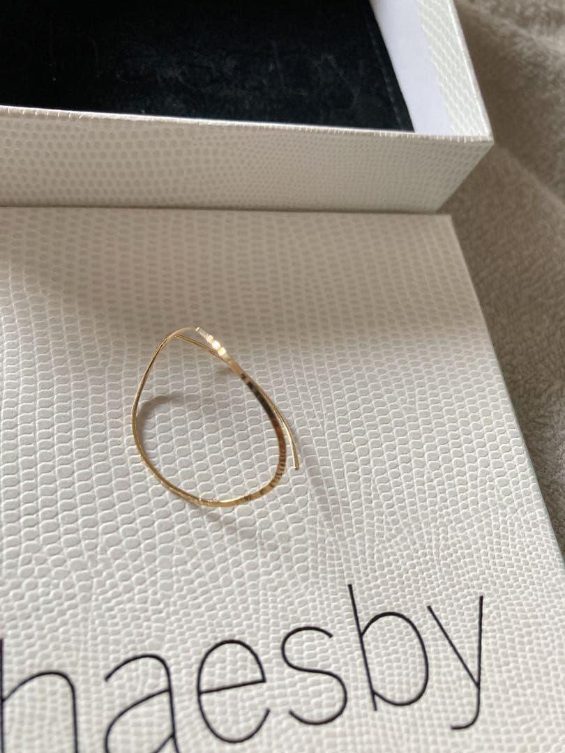 Shaesby ピアス（片方）