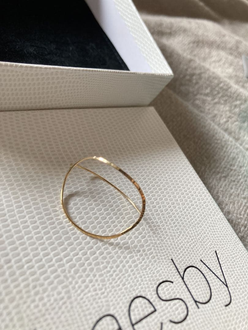 Shaesby ピアス（片方）