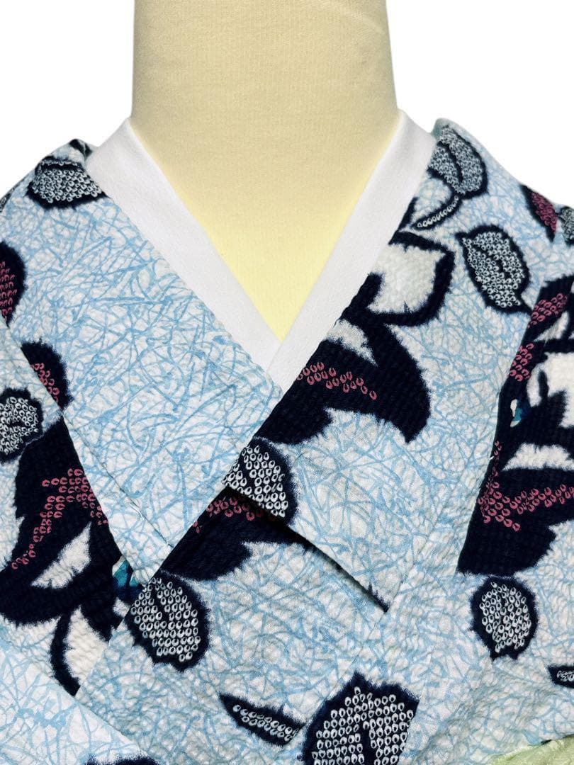 A29 有松鳴海絞り調　美品浴衣 椿　水色　綿