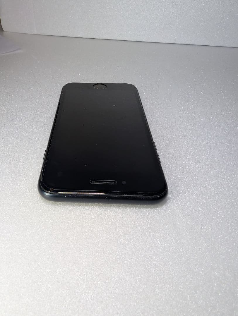 iphoneSE3 第3世代　64GB　ミッドナイト　管理番号16335