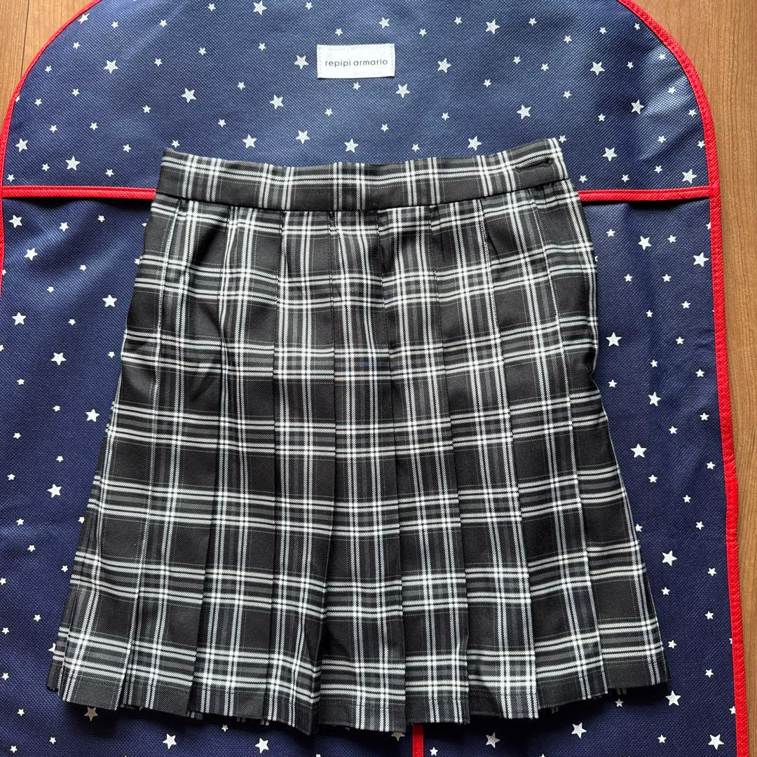 レピピ　repipiarmarioセレモニー服　卒服　ジャケットM スカートS