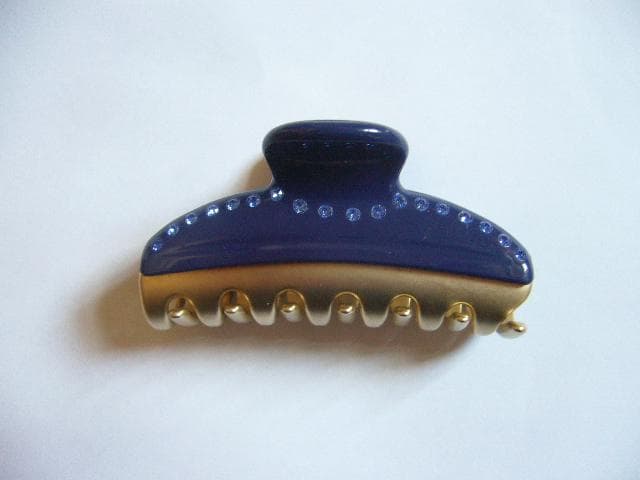 ☆美品☆アレクサンドルドゥパリ●クリスタル付きクリップ/ネイビー/Mサイズ