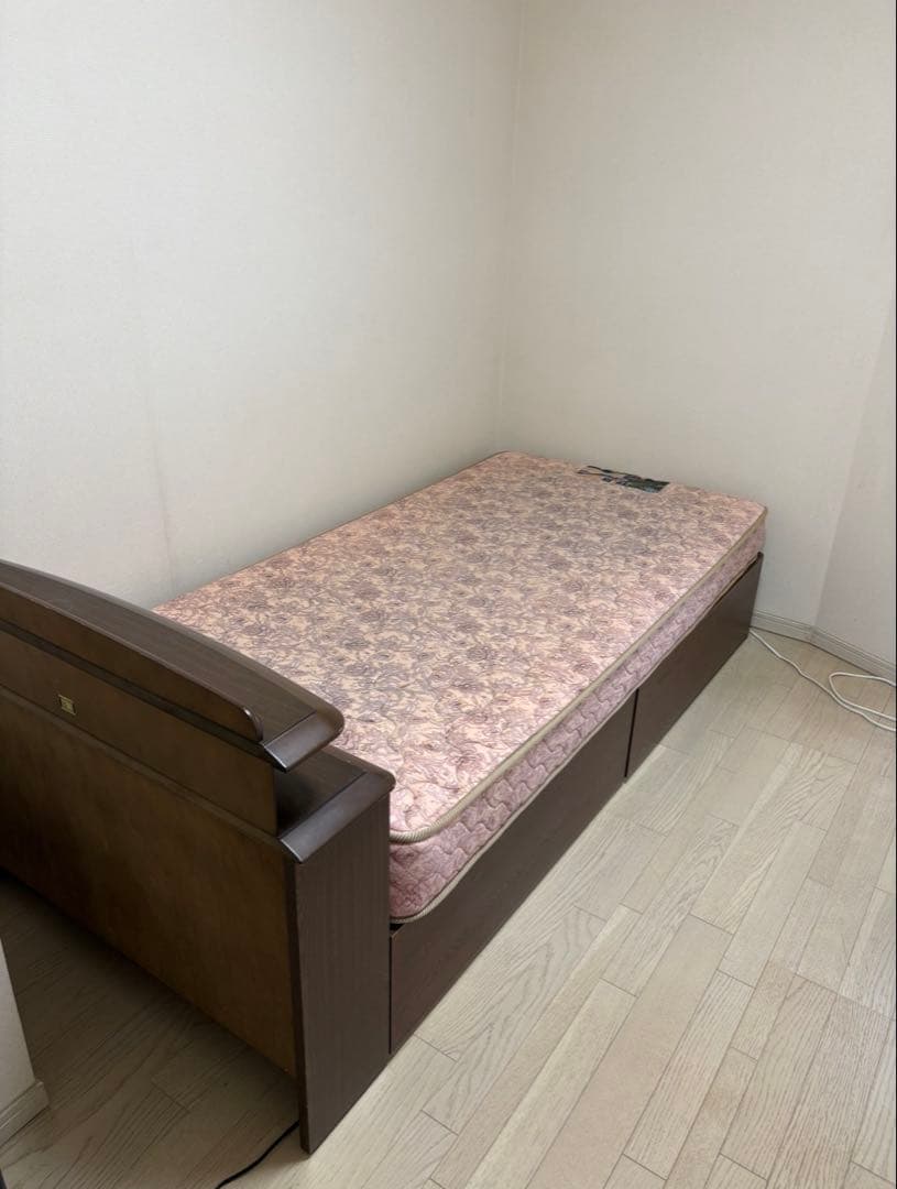 フランスベッド　マットレス&木製フレーム　送料込み