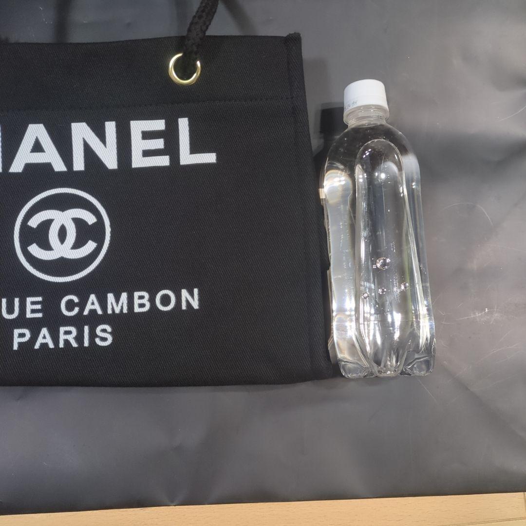 CHANEL ロゴ入り ブラックトートバッグ