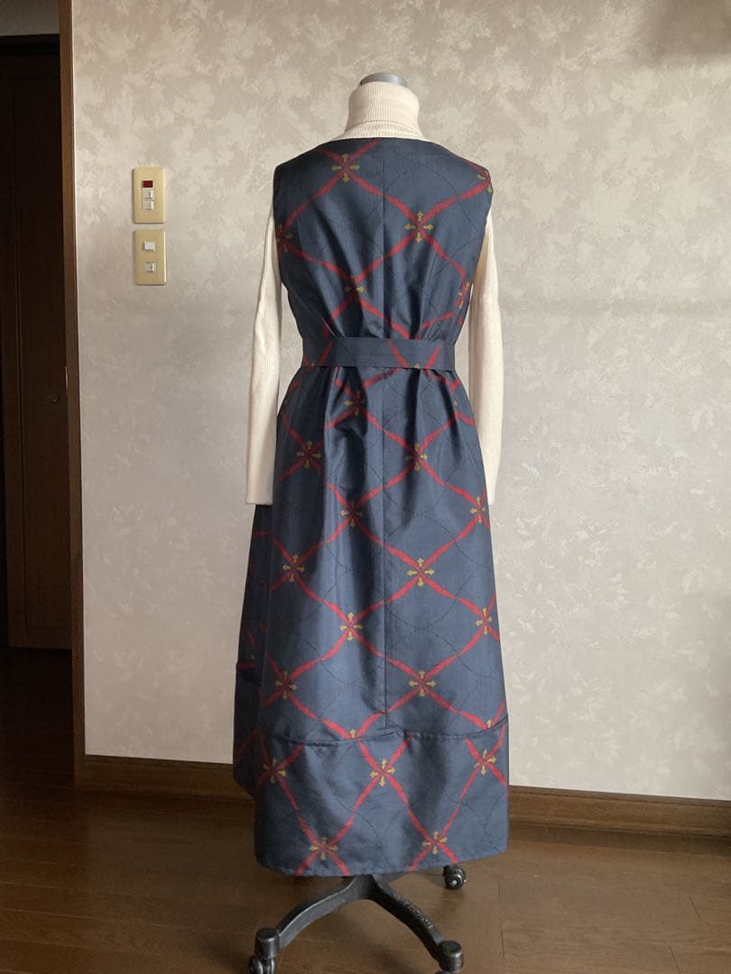 着物リメイクワンピース　　大島紬からバルーンドレス