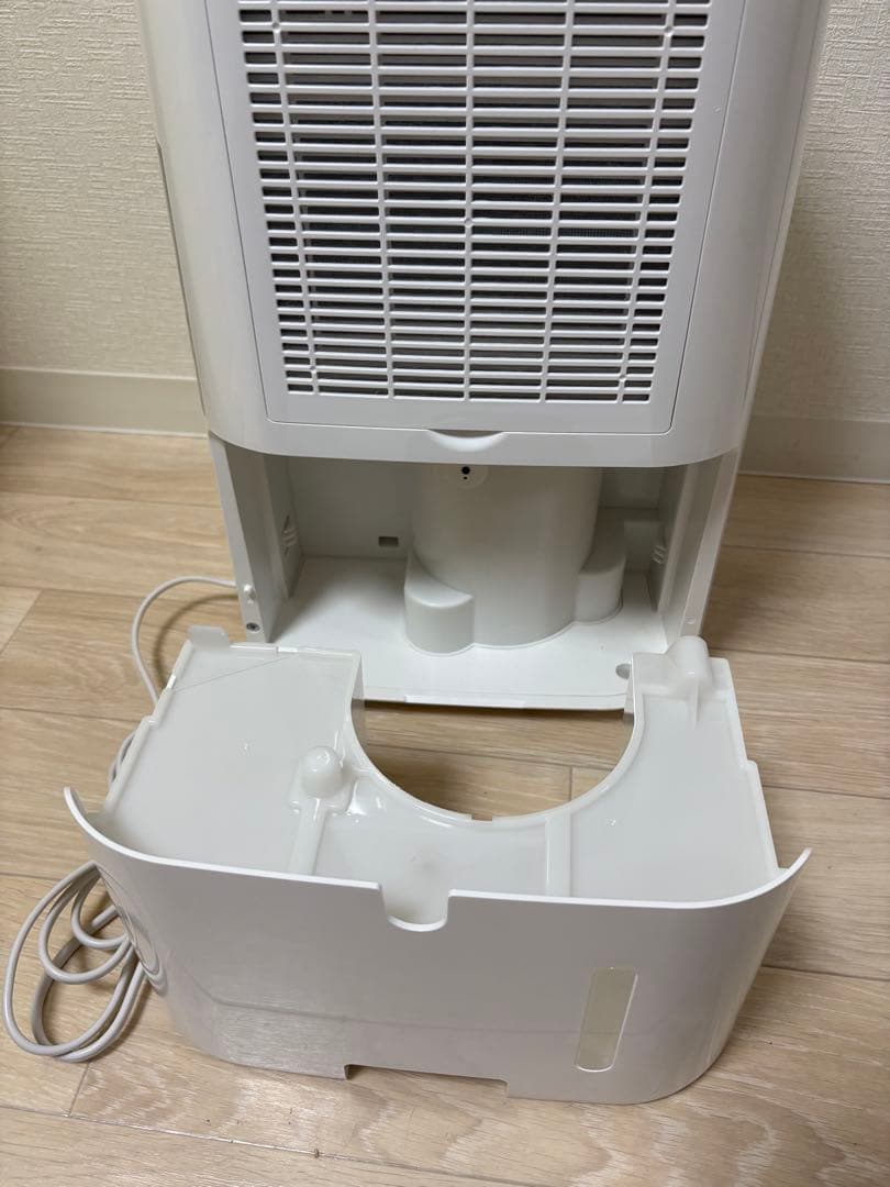 除湿機 ホワイト