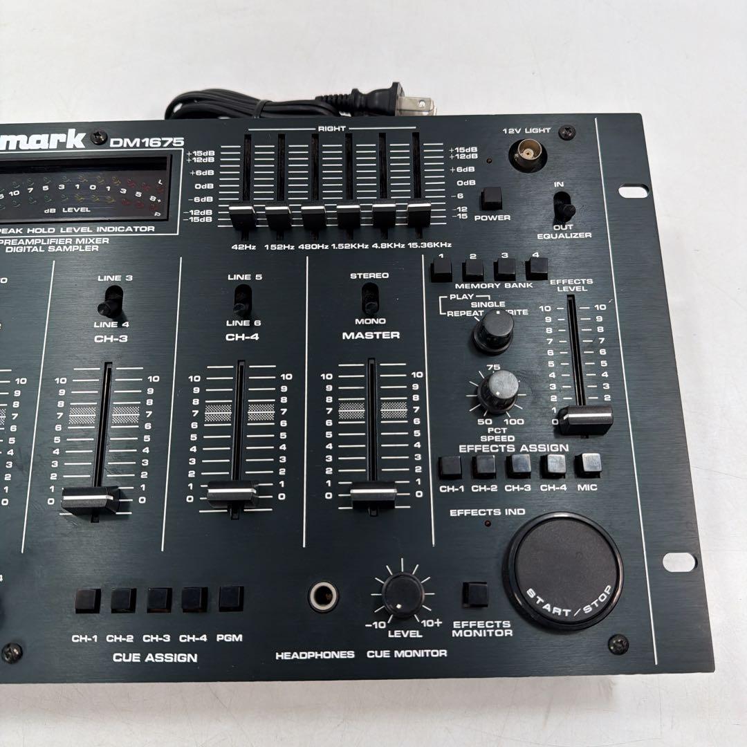Numark DM1675 高性能4ch サンプラー搭載 DJミキサー