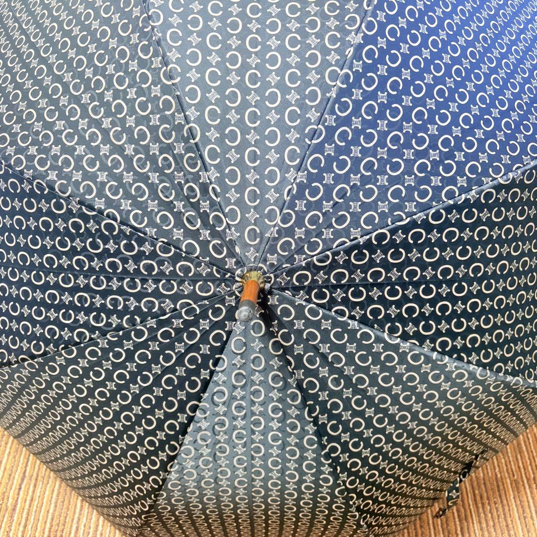 美品　CELINE セリーヌ　Cマカダム総柄シャドー　晴雨兼用長傘　ブラック
