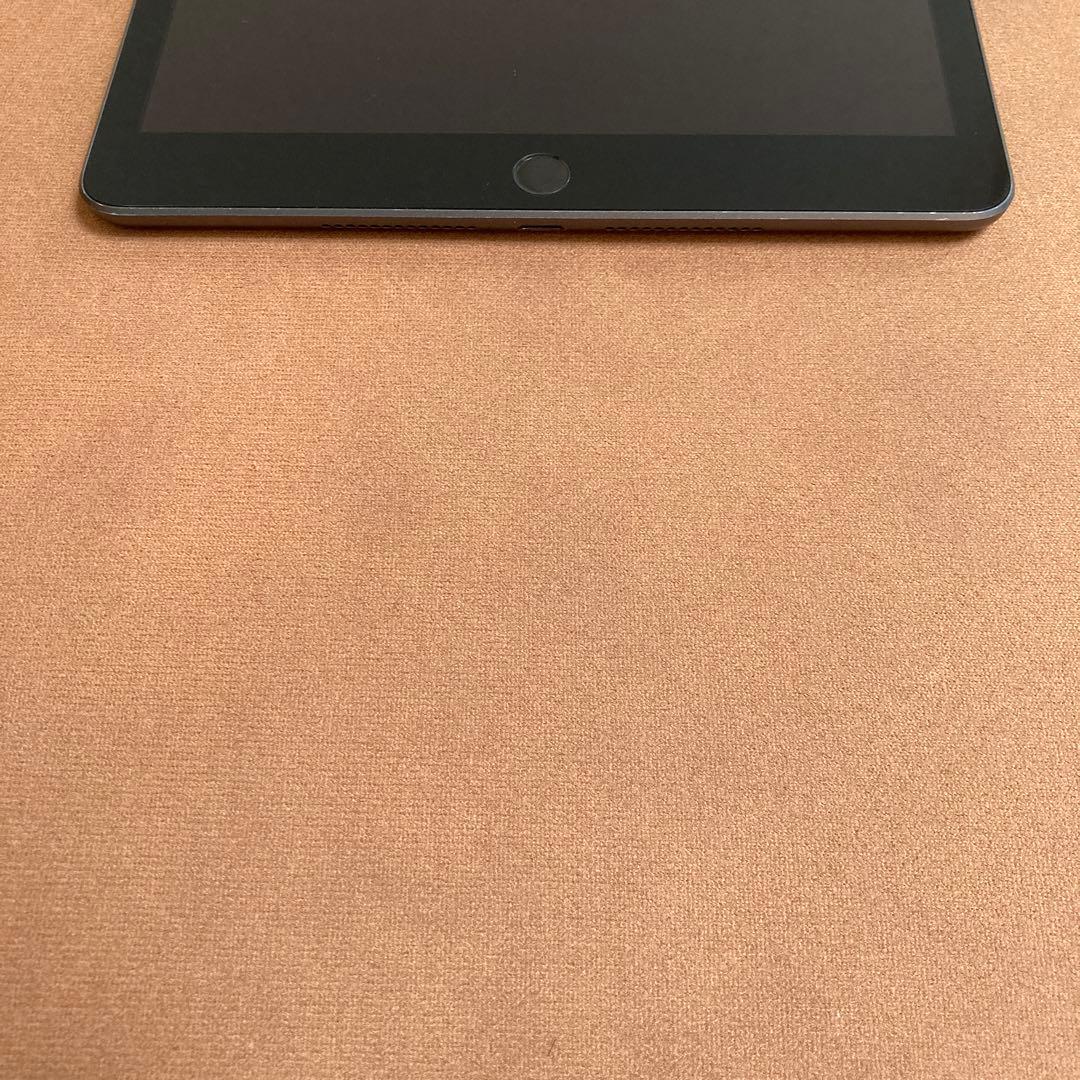3318【早い者勝ち】iPad7 第7世代 32GB WIFIモデル☆
