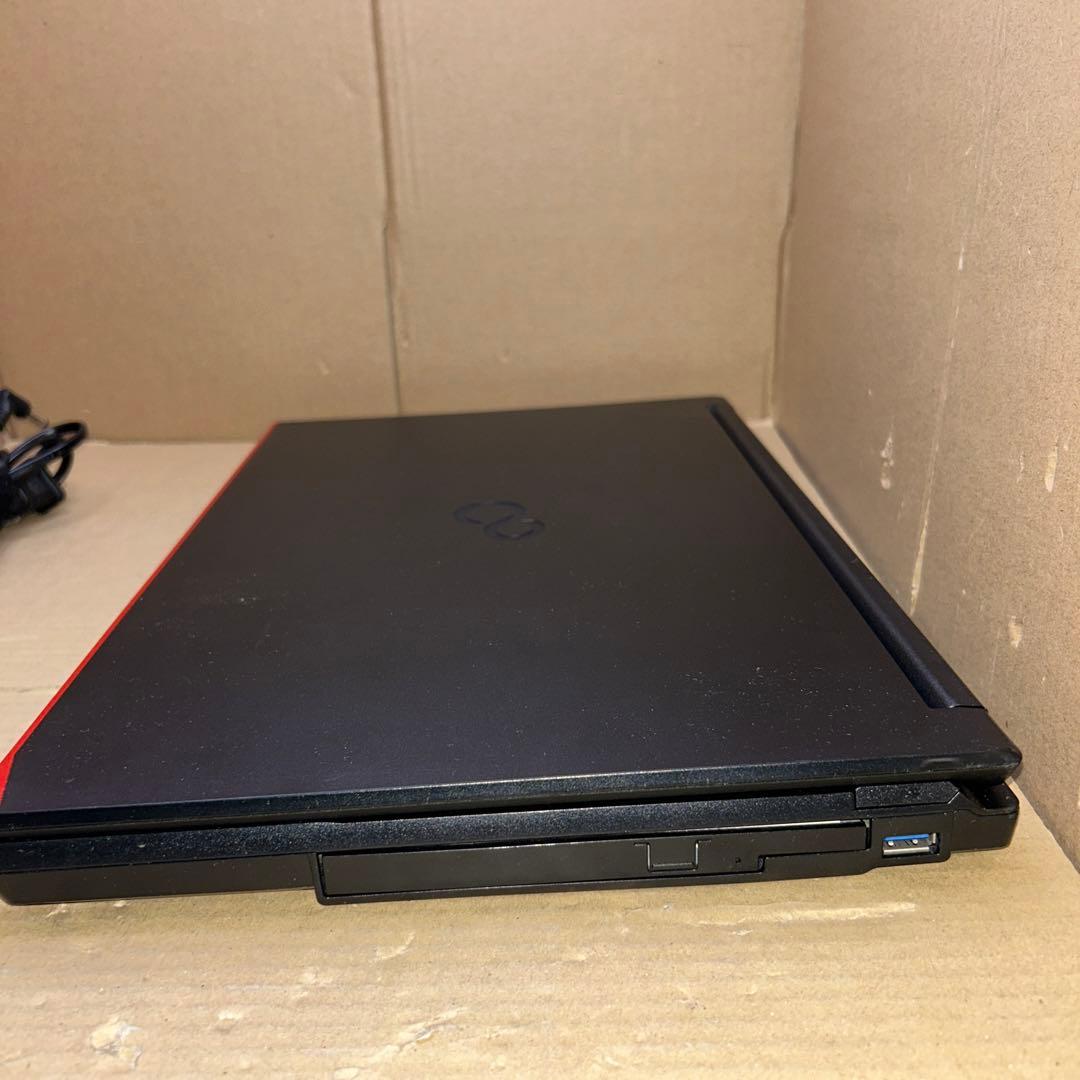 富士通 LIFEBOOK A579 15.6型8GB SSD256GB