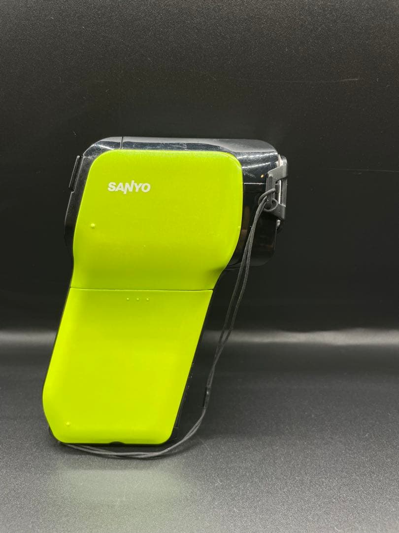 SANYO XACTI DMX-CG11 デジタルムービーカメラ グリーン