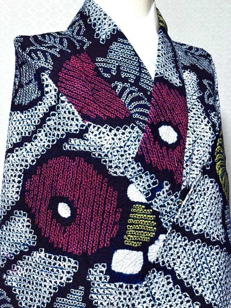 専用　和服　綿100% 花柄模様　有松絞り　浴衣(居敷当て)早い者勝ち