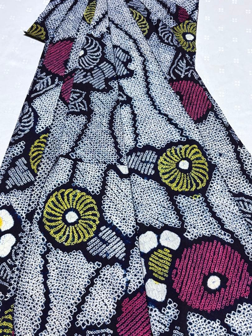 専用　和服　綿100% 花柄模様　有松絞り　浴衣(居敷当て)早い者勝ち