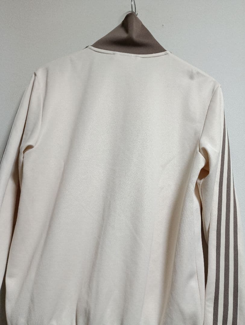 adidas ベージュ クラシック L 美品 JP2522