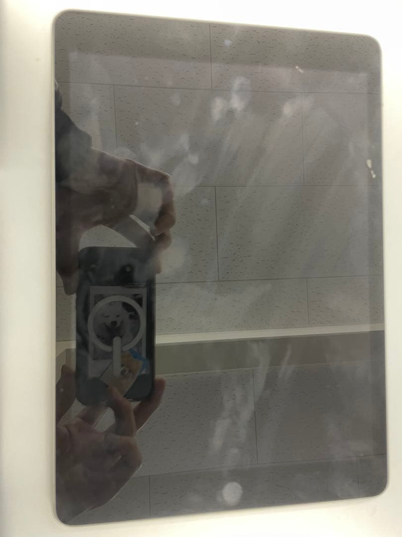 iPad (第9世代) Wi-Fi 64GB シルバー