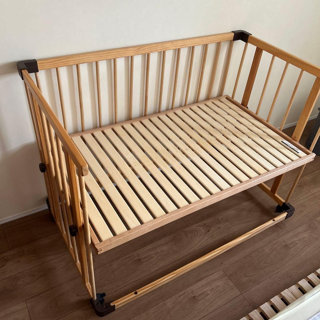 ファルスカ ベッドサイドベッド03