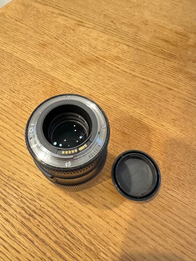 美品キヤノン EF 100mm F2.8 L Macro IS USM