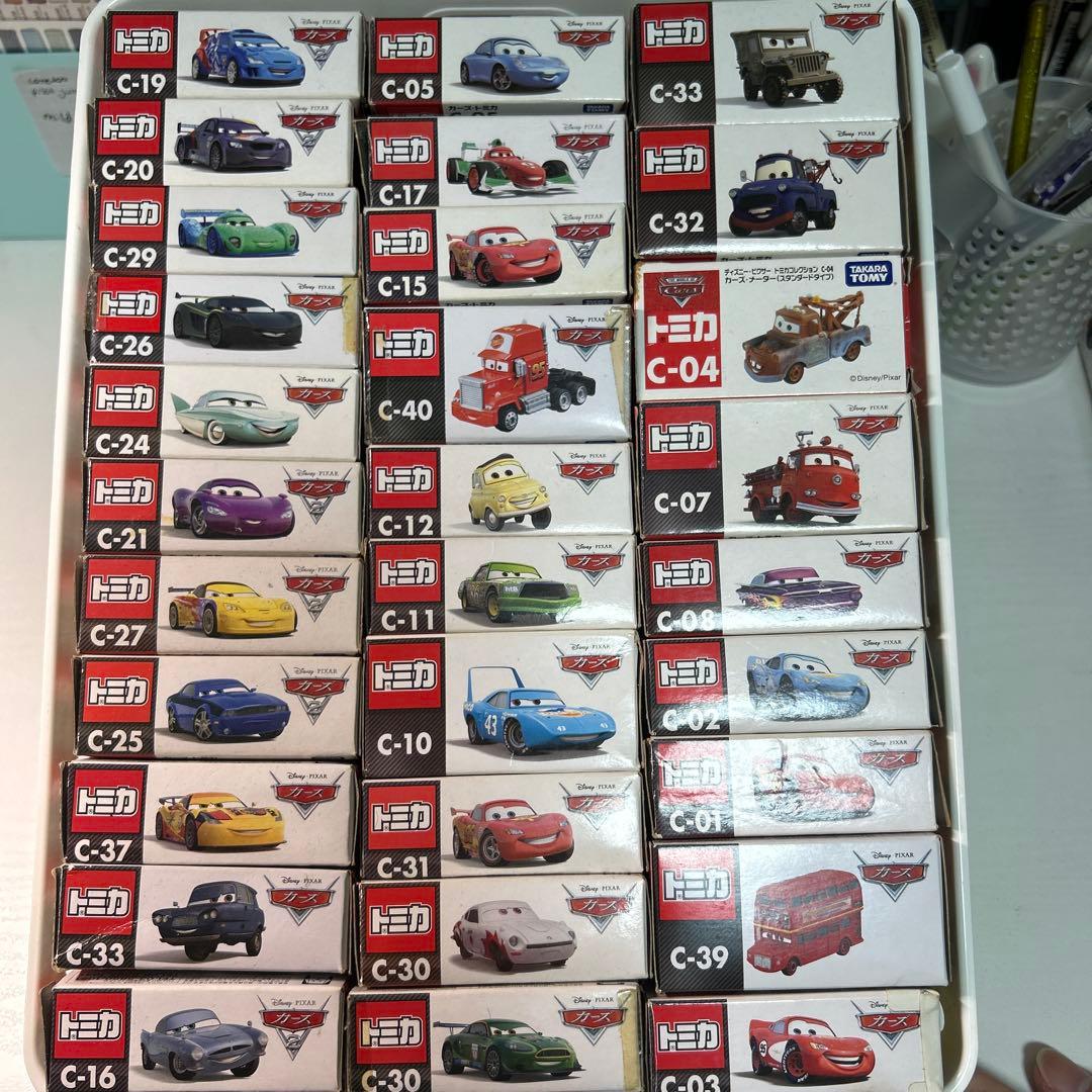 カーズ ミニカー ライトニング・マックィーン 約60台セット￼