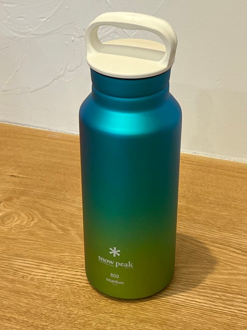  peak チタン水筒 800ml グラデーション（新品未使用品）