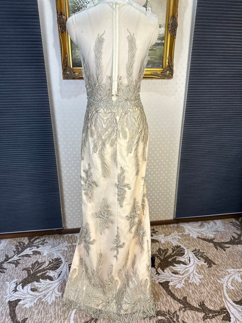 JOVANI☆アイボリー刺繍パーティードレス