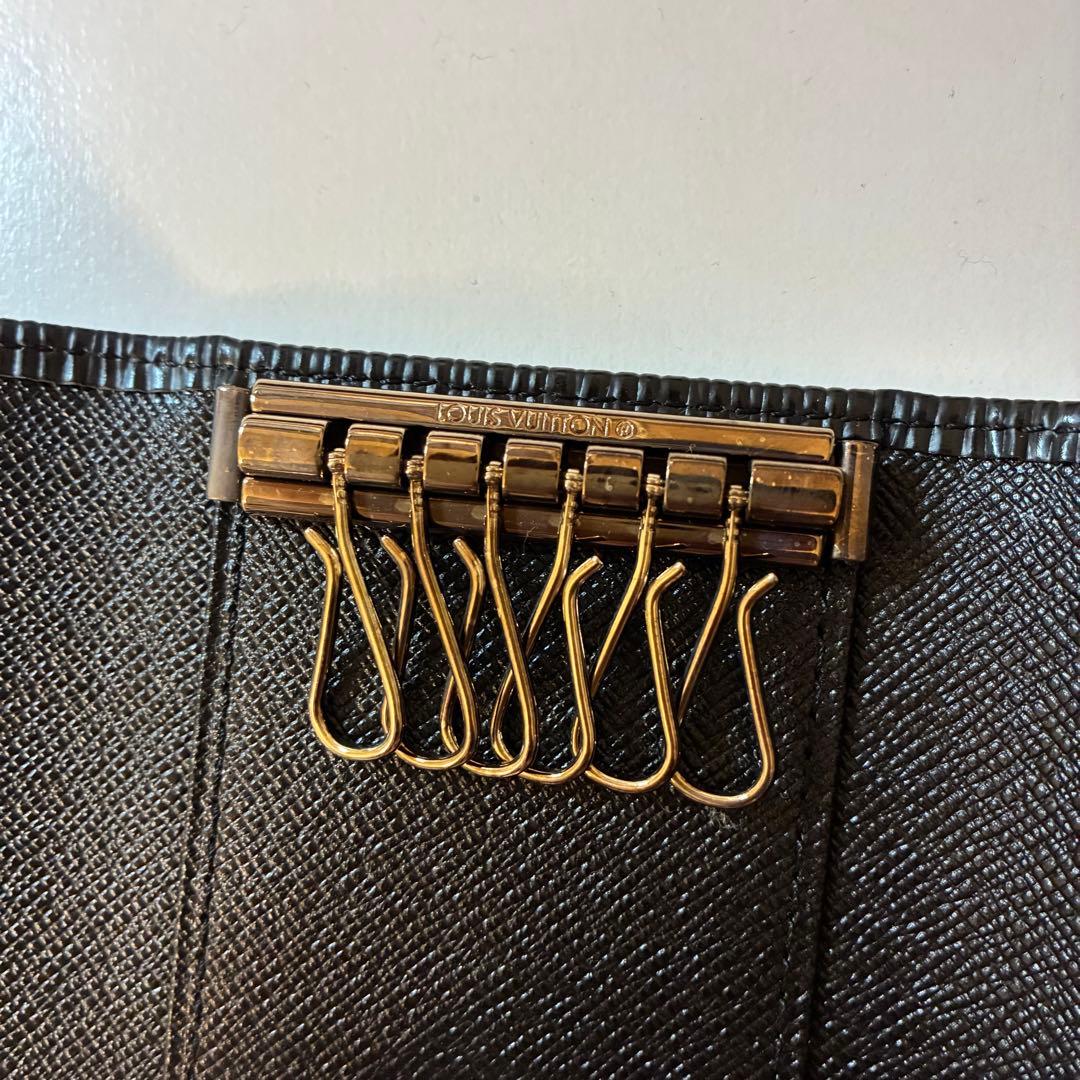 【新品未使用】LOUIS VUITTON エピレザー ブラックキーケース