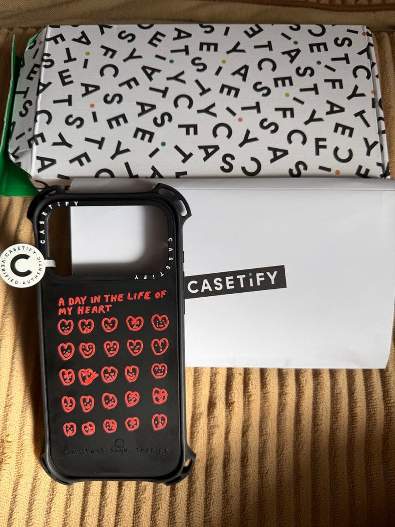 CASETiFY ブラック iPhoneケース