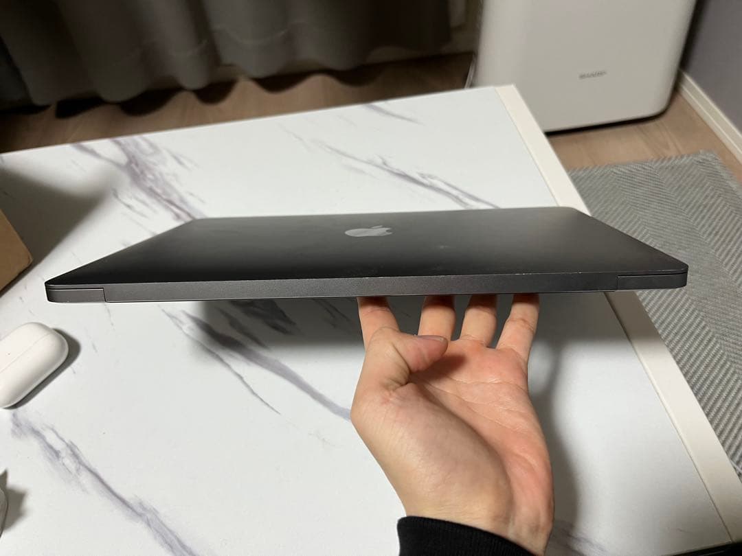 動作確認済みM1 MacBook Air 8GB SSD512GB