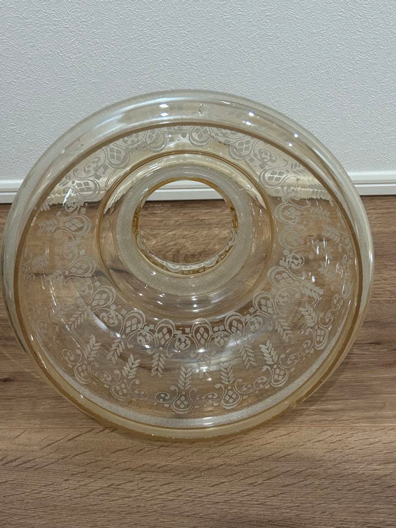 ｉＬｕｍ　イルム シャンデリアとシーリングメダリオン