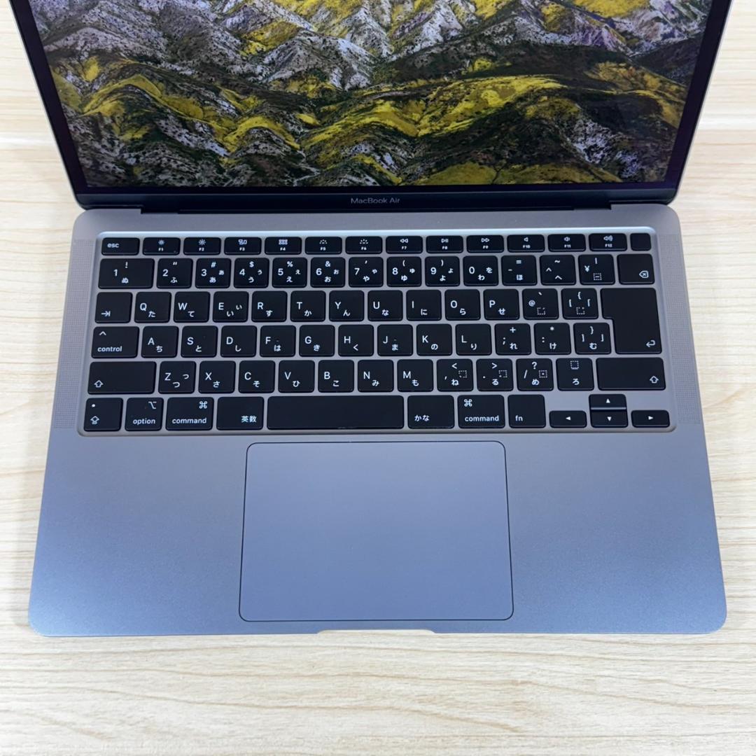 P239 バッテリー100％ MacBookAir i3 8GB 256GB