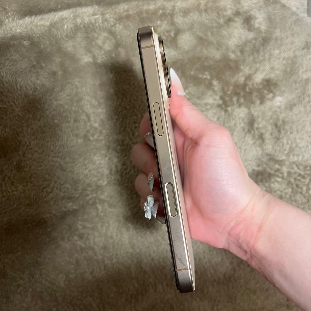 iPhone 16Pro デザートチタニウム 100%