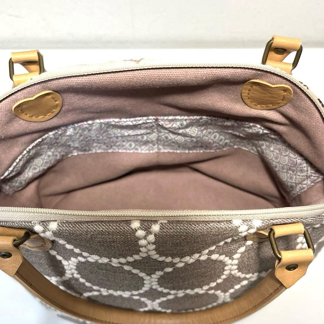 ミナペルホネン　ハンドメイド　楕円底ファスナーバッグ