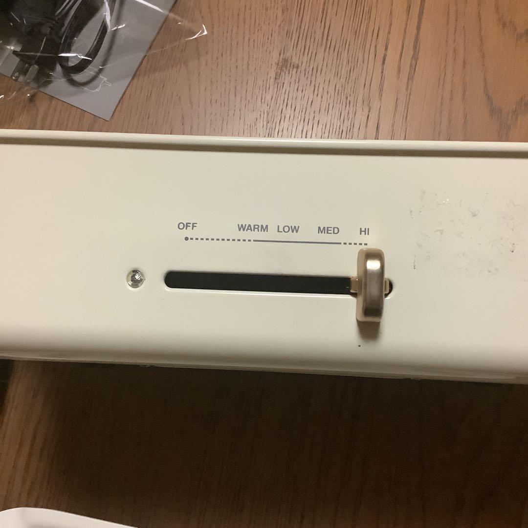 ブルーノ　コンパクトホットプレート　プレート2枚＆セラミック鍋