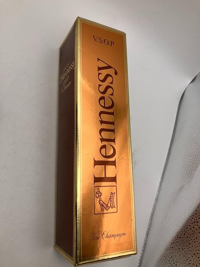 【未開封】Hennessy VSOP 　ヘネシー　700mⅼ
