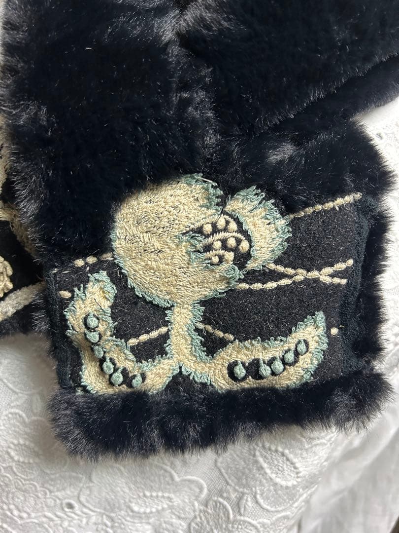 51107A ミナペルホネンハンドメイド　厚手差し込みマフラー　レアシリーズ