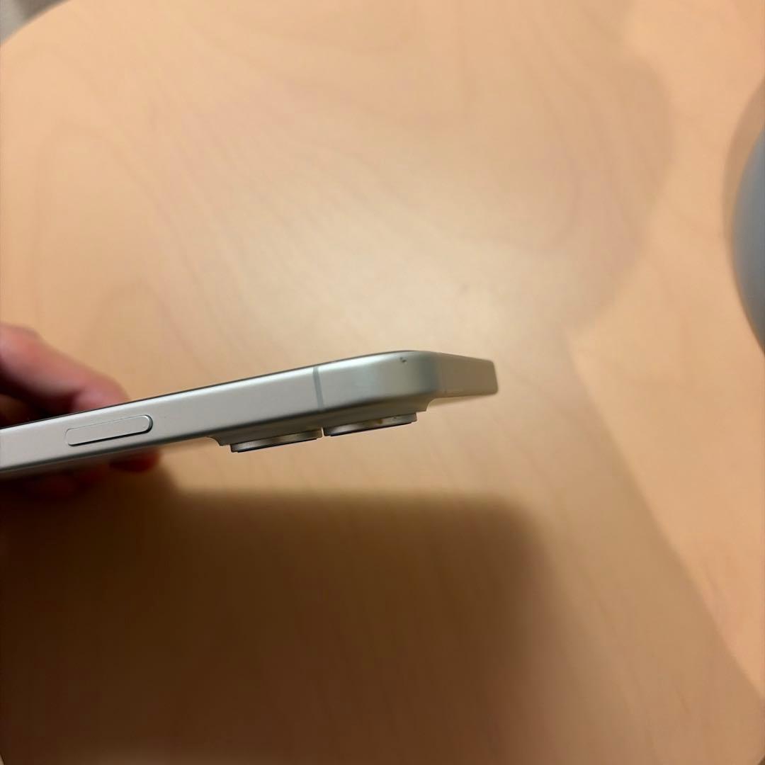 iPhone16 128GB ホワイト SIMフリー