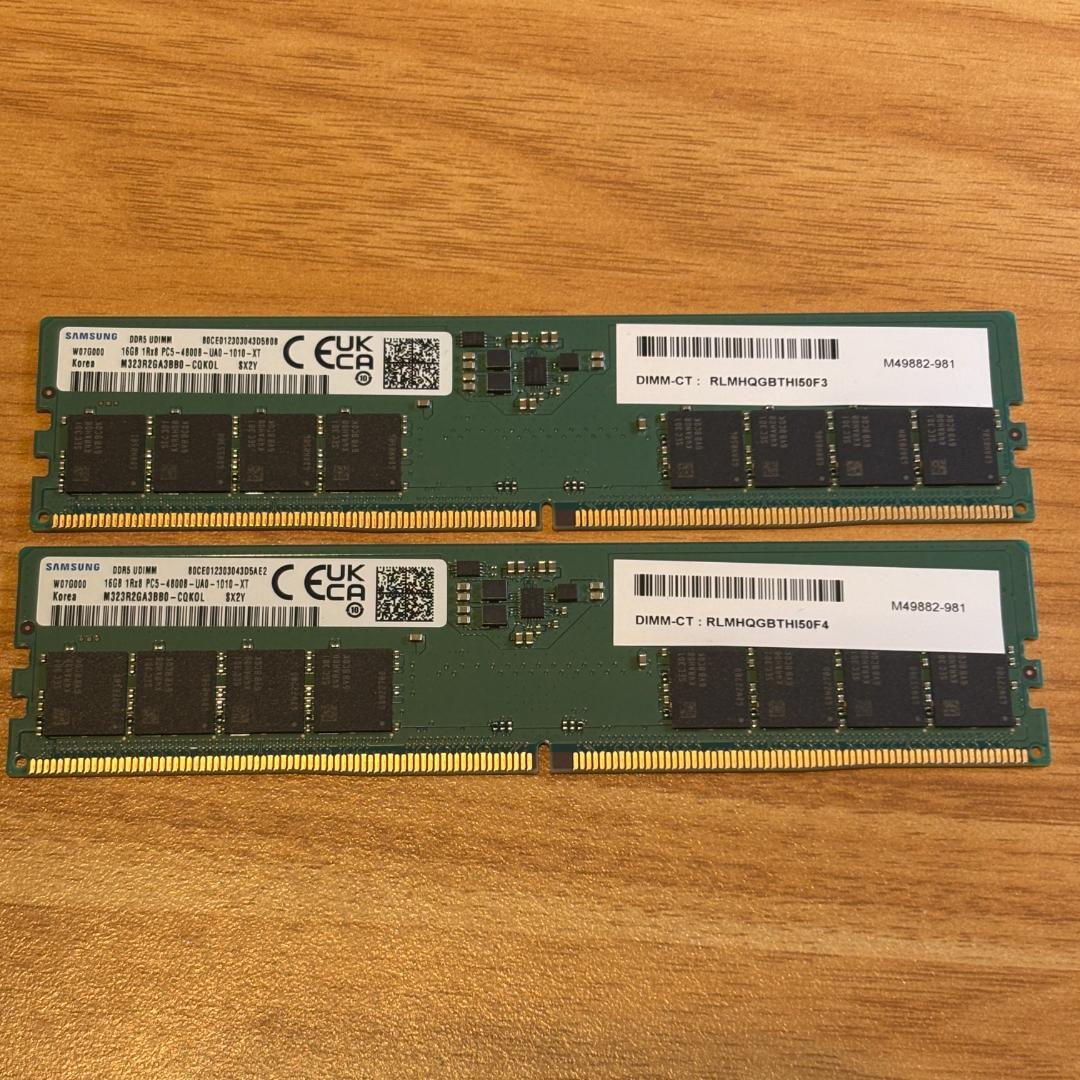 メモリ 32GB(16GB×2) DDR5-4000MHz