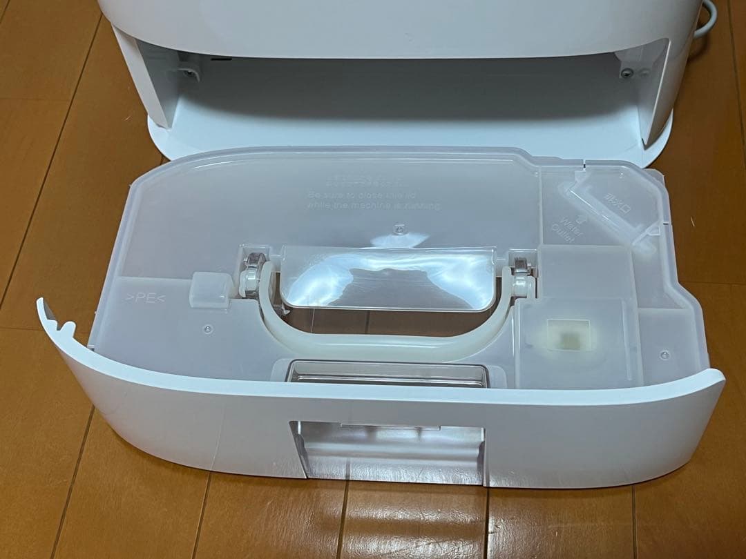 Panasonic 除湿機 F-YZVX60-C