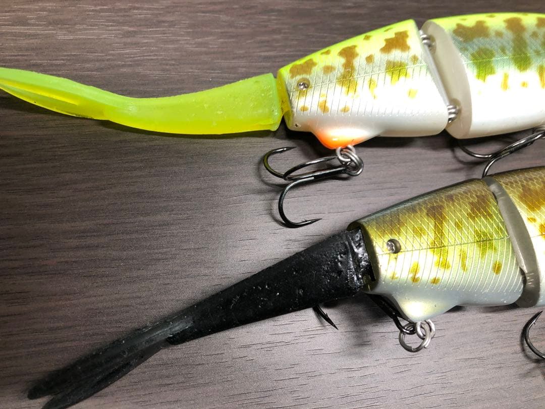 テンフィートアンダー　10FTU イェーガー　雷魚　チャ雷　美品　新品テール付き