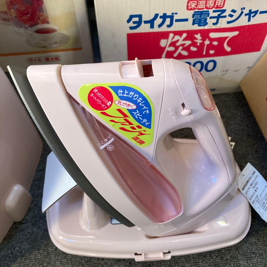バブル期のTOSHIBA EXCIMA スチームアイロン ピンク