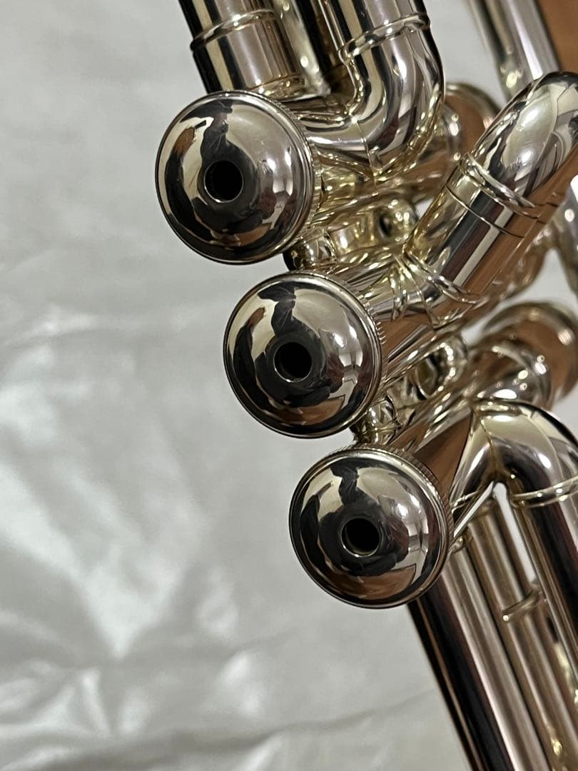ヤマハトランペットXeno series Trumpets YTR-8335R