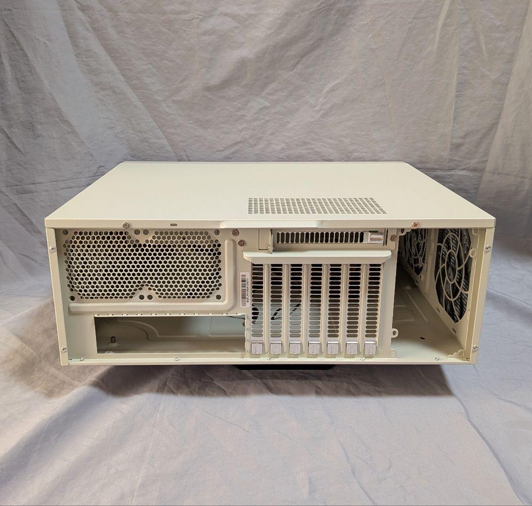 SilverStone PCケース FLP01