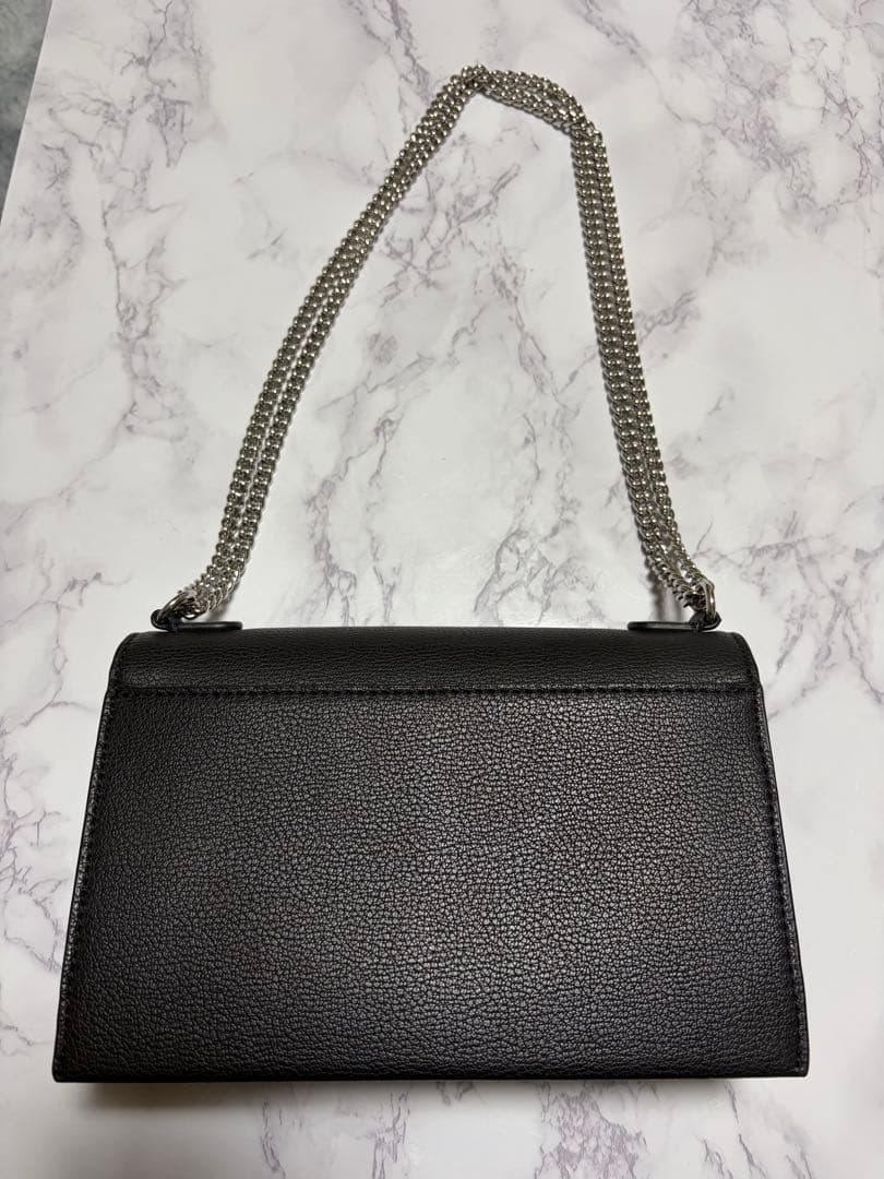   ボディーバッグ