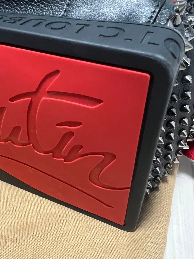 Christian Louboutin スパイクスタッズ バックパック