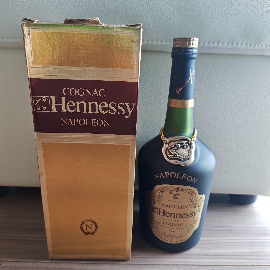 【未開栓】700ml Hennessy ヘネシー ナポレオン コニャック 箱入り