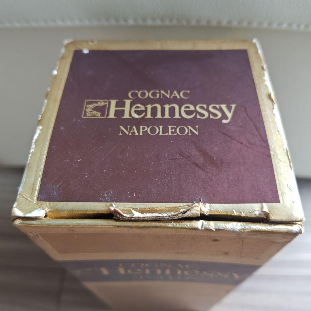 【未開栓】700ml Hennessy ヘネシー ナポレオン コニャック 箱入り