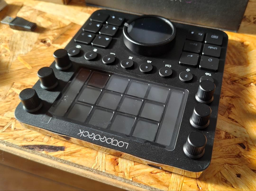 Loupedeck CT 最上位機種 美品 ほぼ未使用